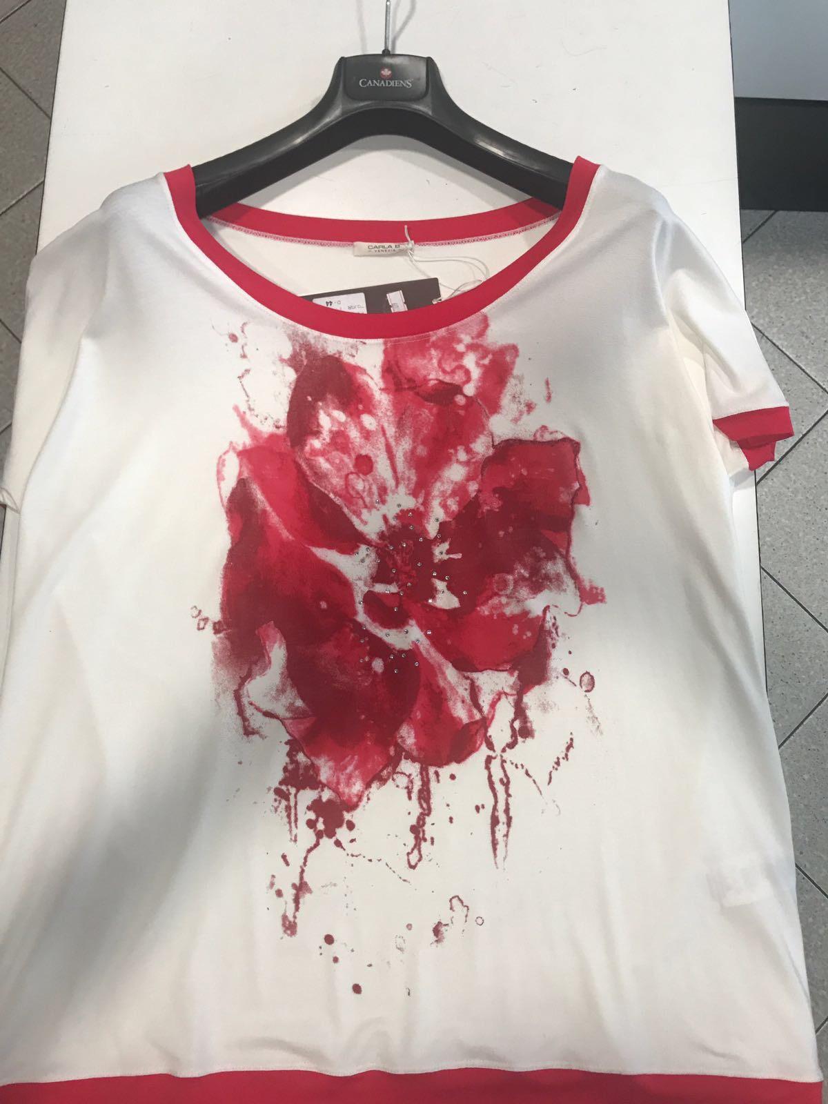 Offerta Maglietta Carla B Abbigliamento sportivo donna Sala Sport Torino