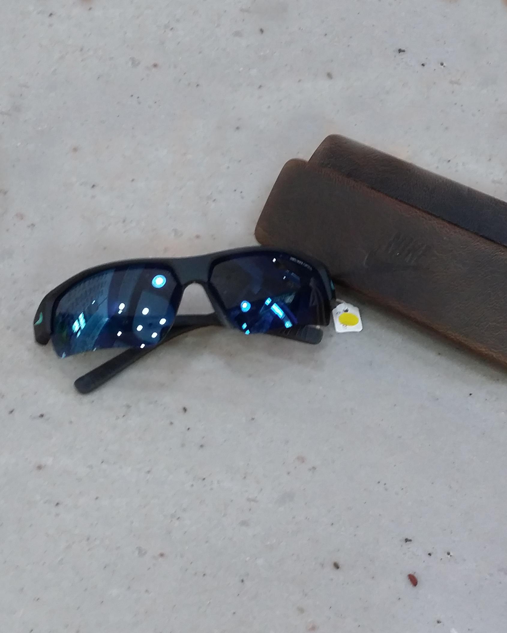 occhiali da sole nike uomo
