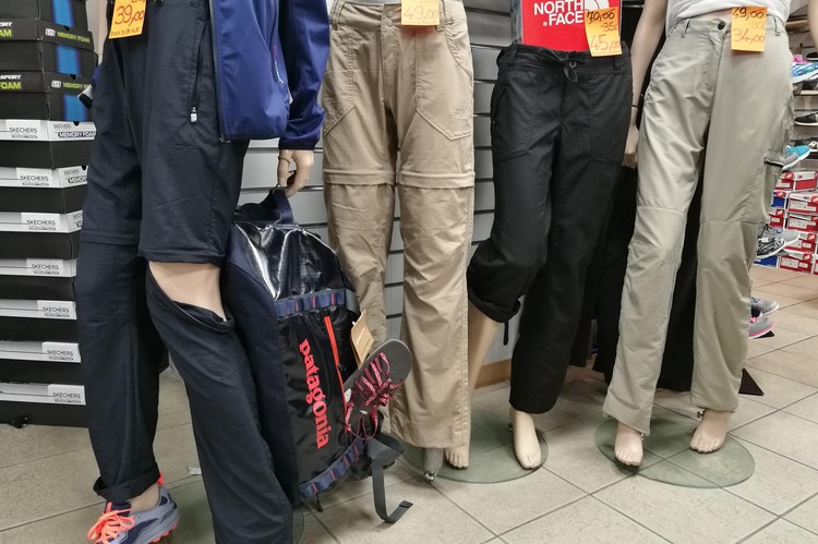 Pantaloni trekking e travel The north face e Cmp