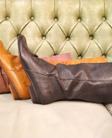 Stivale sfilato colore cuoio