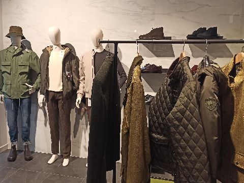 Uomo in autunno