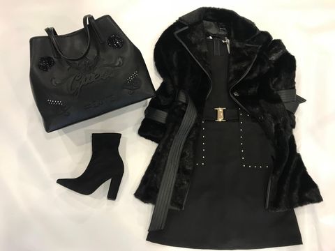 Outfit black Guess e Rinascimento