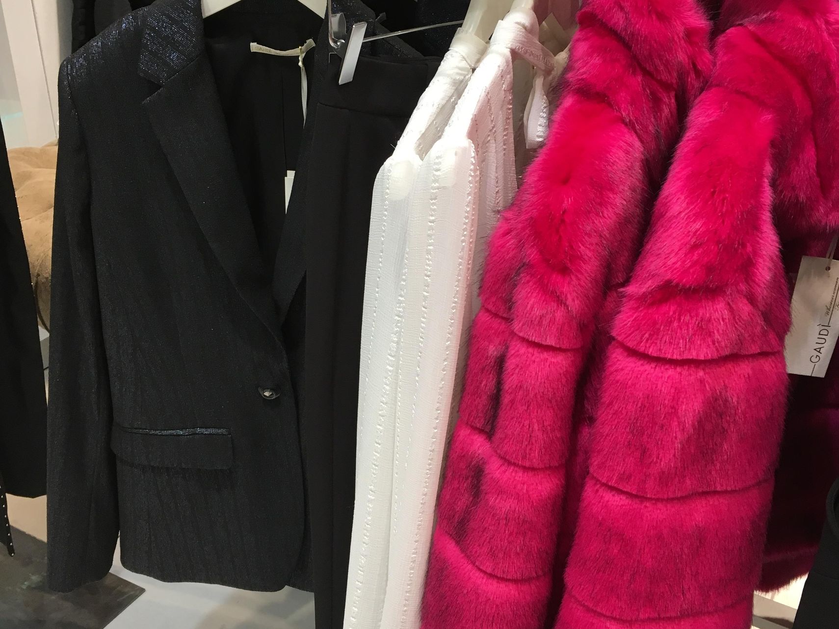 FW 18 WOMAN