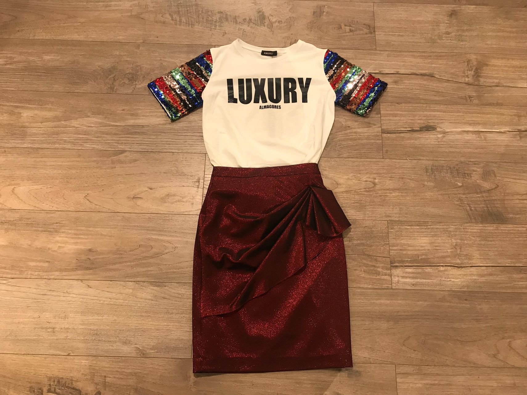 Gonna e t-shirt almagores 