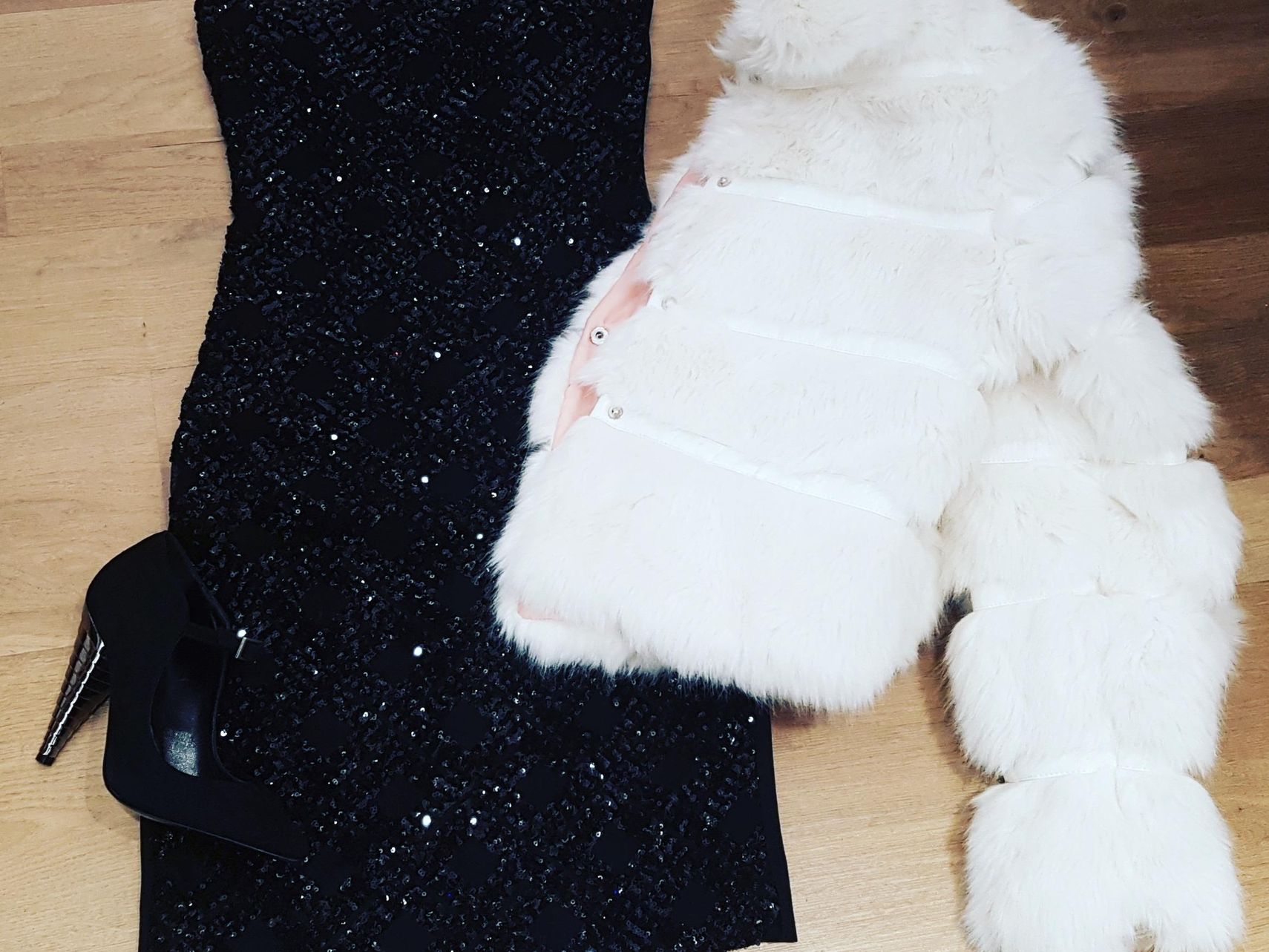 Abito e pelliccia Almagores