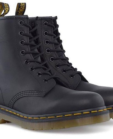 DR MARTENS